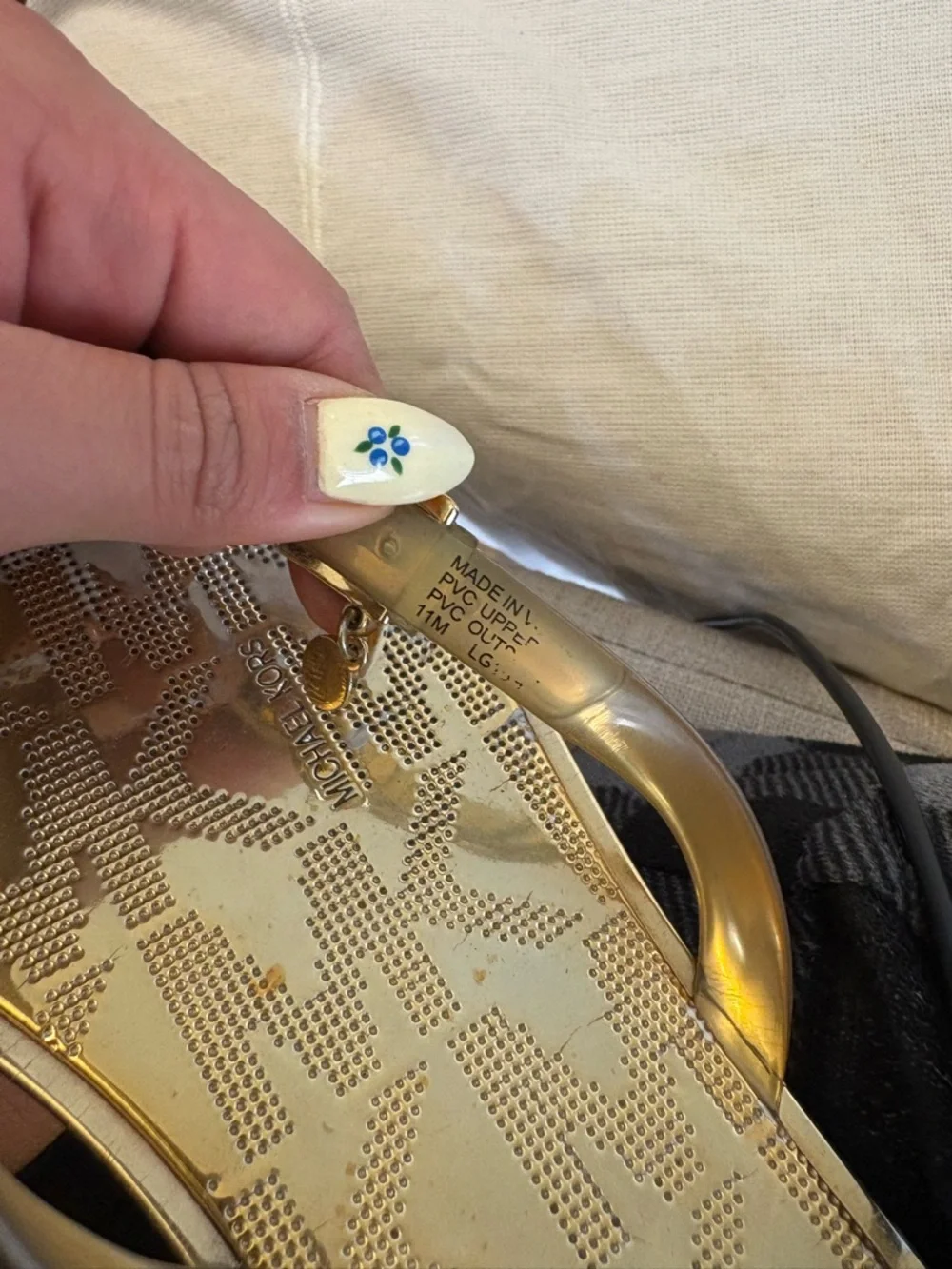 Michael Kors Emory‎ Flip-Flops Gold Metallic PVC upper slide on, women's size 11